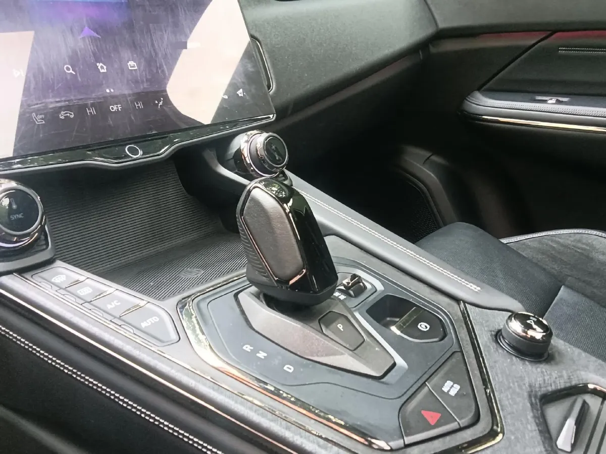 2021 LYNK&CO 01 2.0T 254HP L4 8AT,autocango,china used car exporter,china ev exporter,chinese used car exporter,chinese used ev exporter