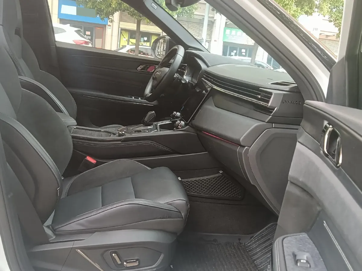 2021 LYNK&CO 01 2.0T 254HP L4 8AT,autocango,china used car exporter,china ev exporter,chinese used car exporter,chinese used ev exporter