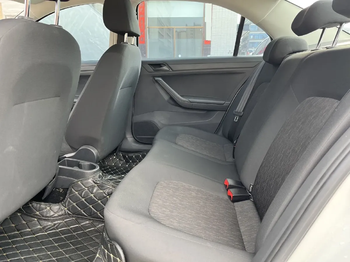 2021 Jetta VA3 1.5L 112HP L4 5MT,autocango,china used car exporter,china ev exporter,chinese used car exporter,chinese used ev exporter