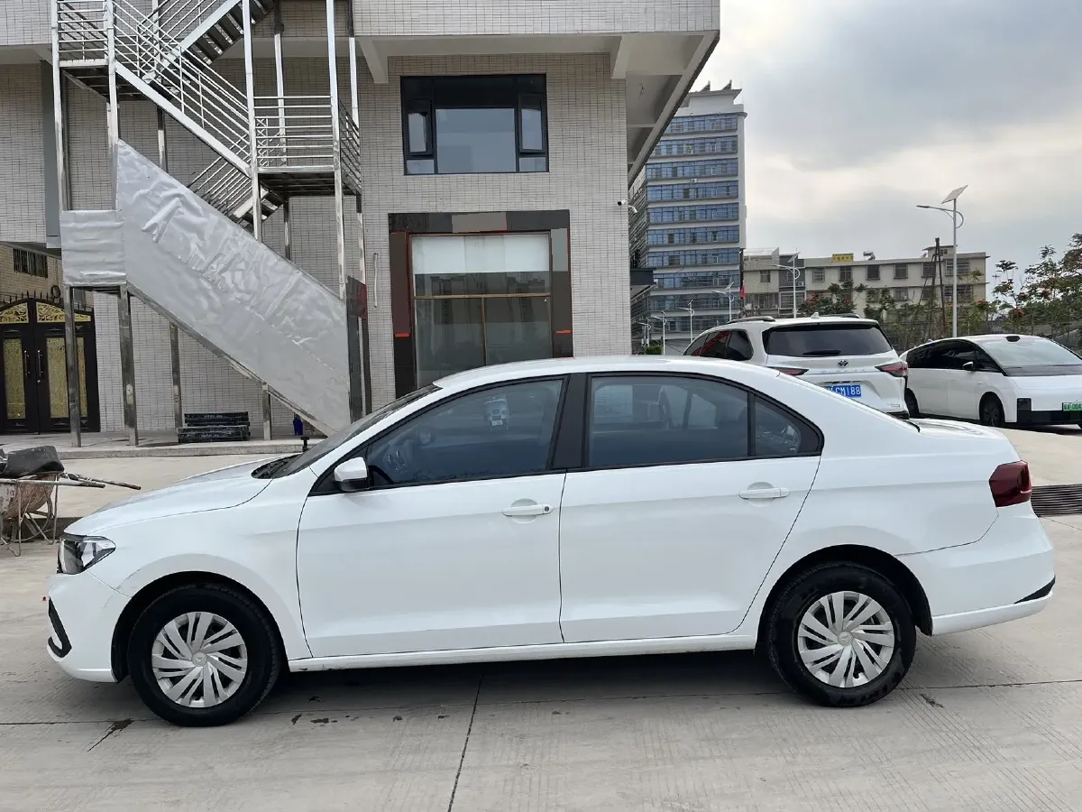 2021 Jetta VA3 1.5L 112HP L4 5MT,autocango,china used car exporter,china ev exporter,chinese used car exporter,chinese used ev exporter