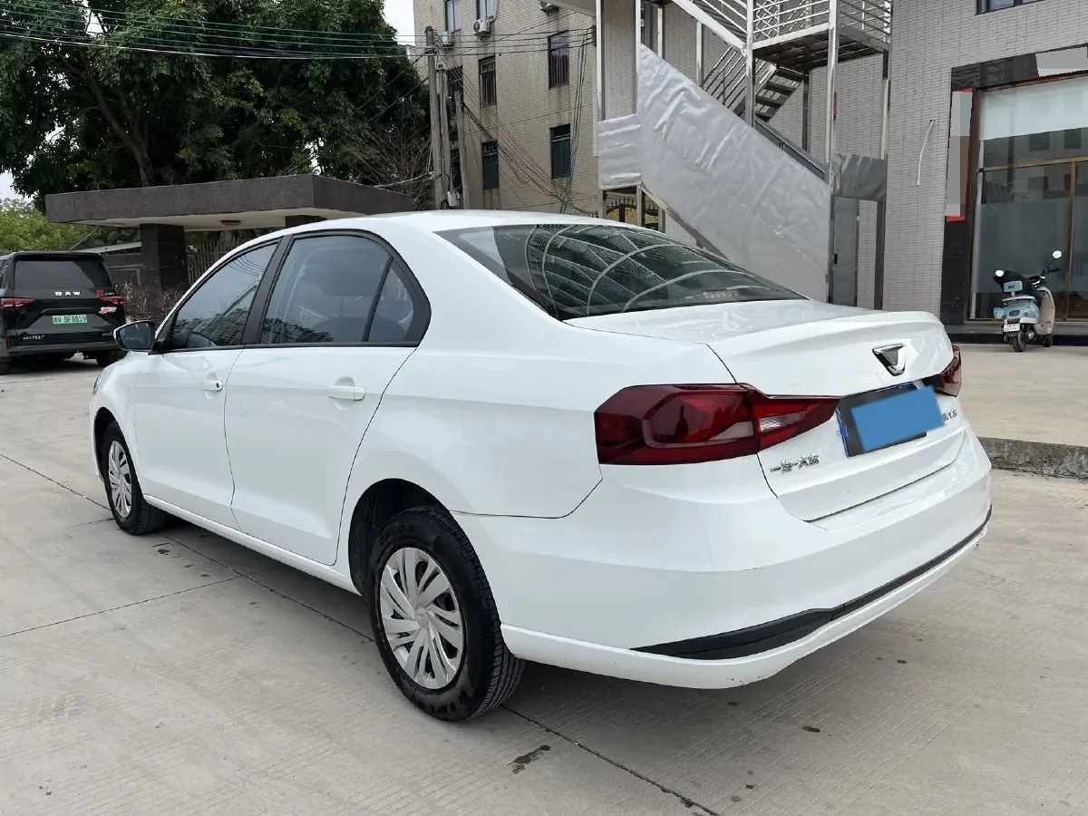 2021 Jetta VA3 1.5L 112HP L4 5MT,autocango,china used car exporter,china ev exporter,chinese used car exporter,chinese used ev exporter
