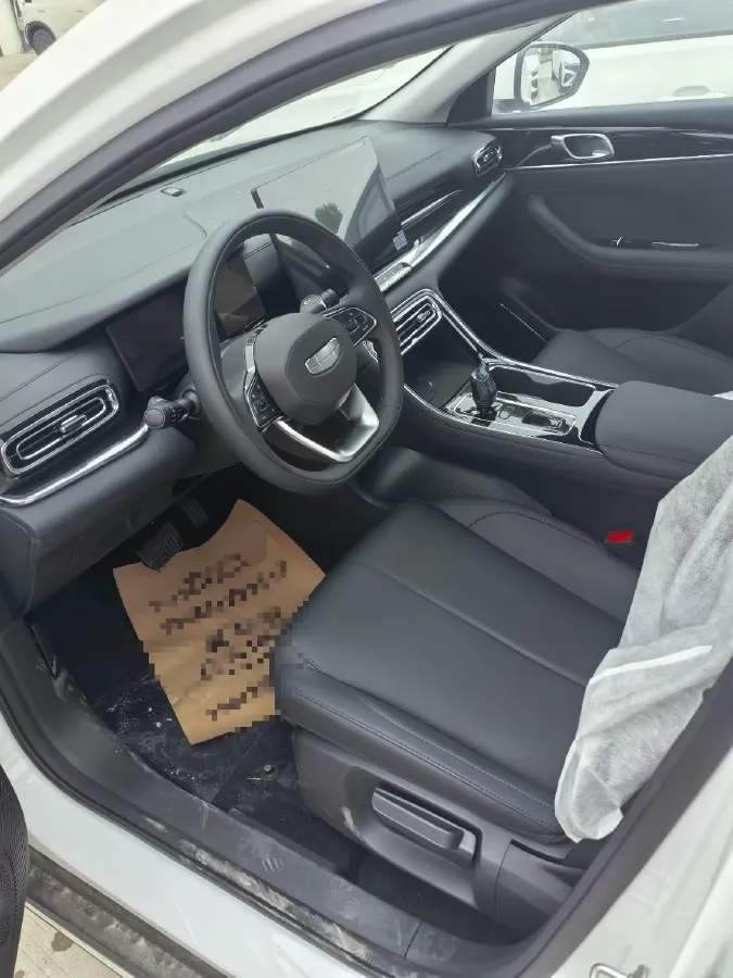 2026 Geely Emgrand 1.5T 181HP L4 7DCT,autocango,china used car exporter,china ev exporter,chinese used car exporter,chinese used ev exporter