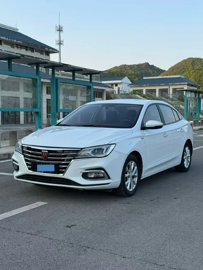 2019 Roewe i5 1.5L 120HP L4 CVT,autocango,china used car exporter,china ev exporter,chinese used car exporter,chinese used ev exporter