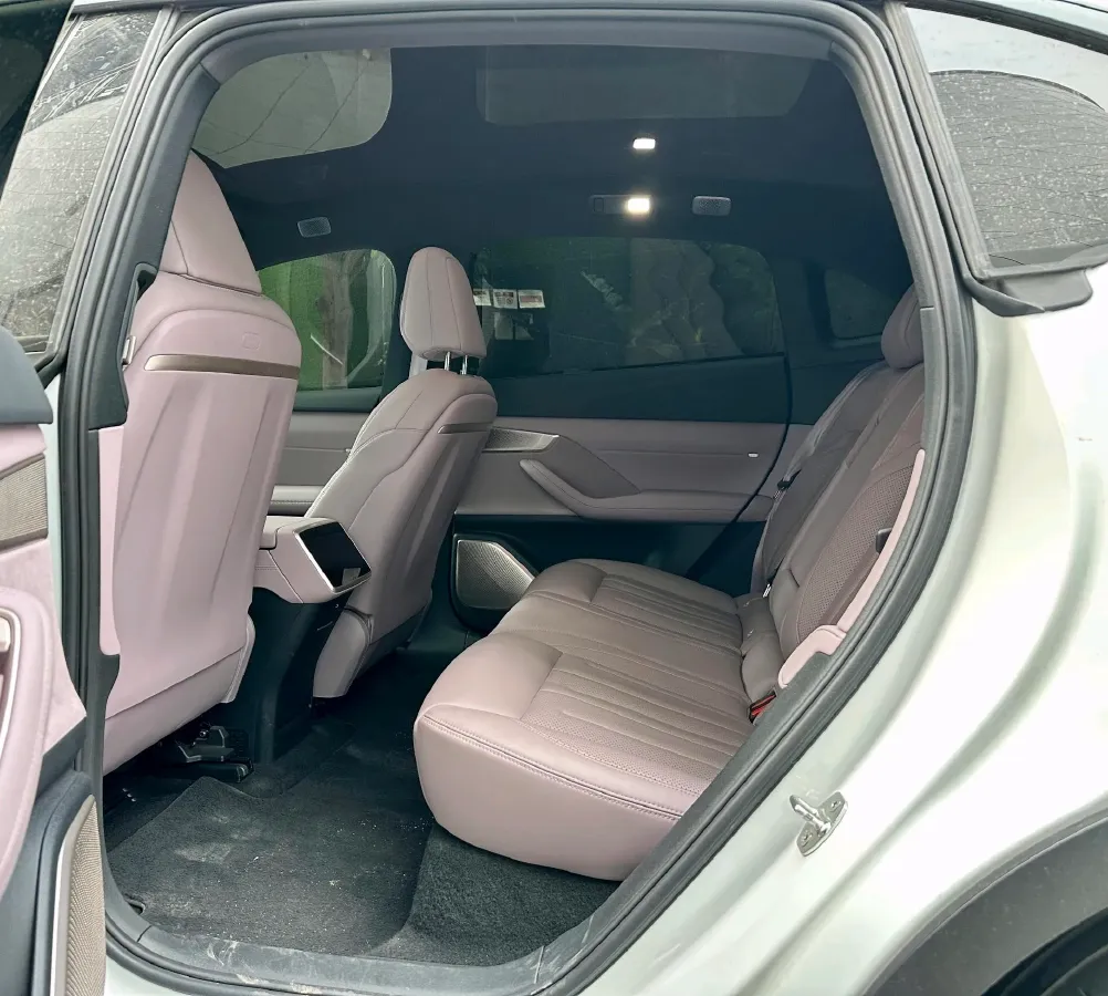 2024 ONVO L60 BEV 60KWH,autocango,china used car exporter,china ev exporter,chinese used car exporter,chinese used ev exporter