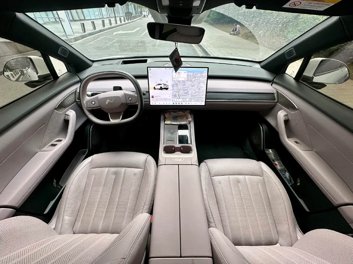 2024 ONVO L60 BEV 60KWH,autocango,china used car exporter,china ev exporter,chinese used car exporter,chinese used ev exporter