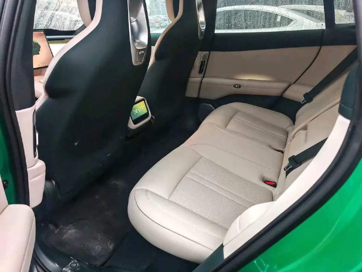 2025 MI YU7 BEV 96.3KWH,autocango,china used car exporter,china ev exporter,chinese used car exporter,chinese used ev exporter