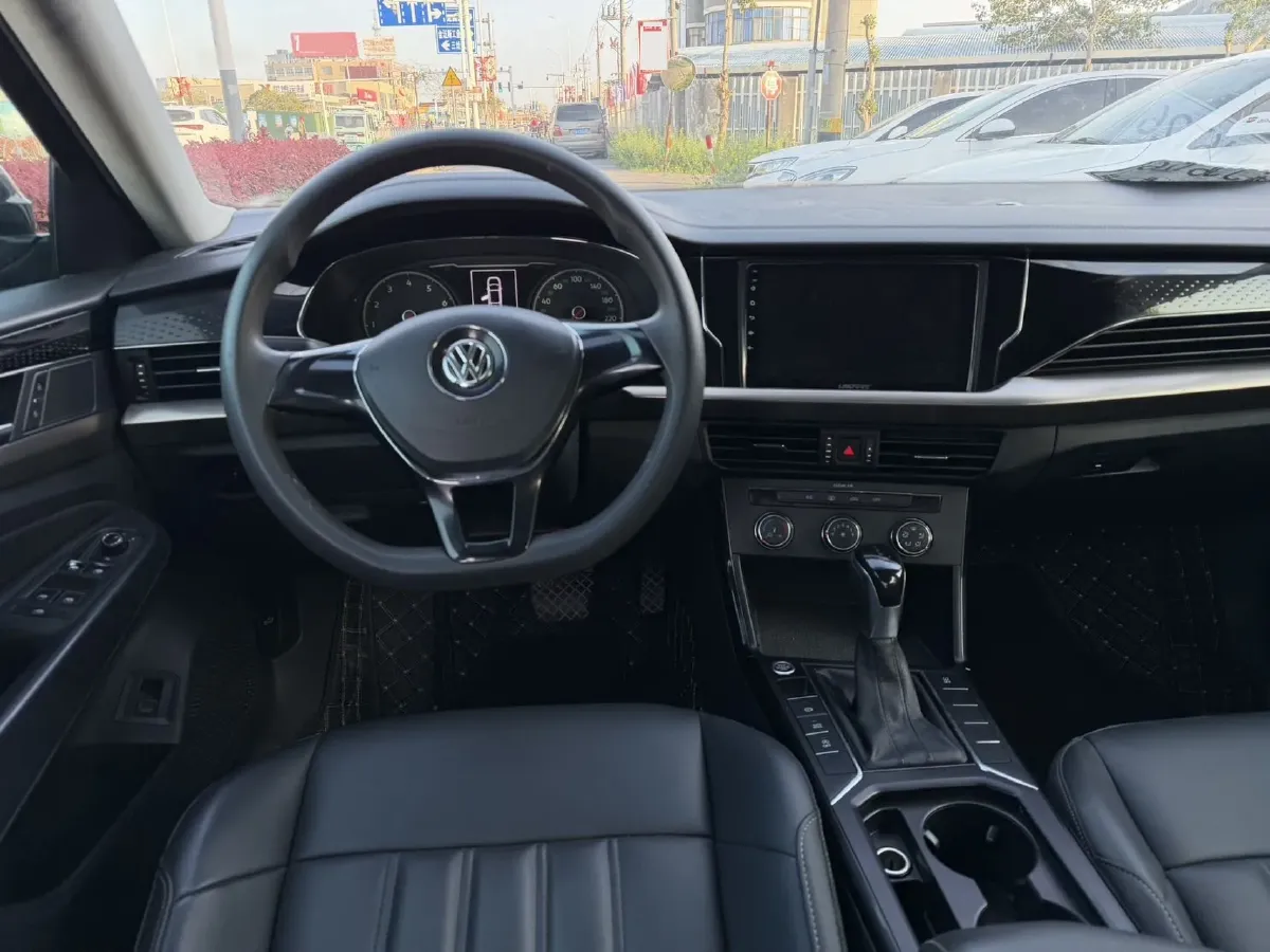 2020 Volkswagen Passat 1.4T 150HP L4 7DCT,autocango,china used car exporter,china ev exporter,chinese used car exporter,chinese used ev exporter
