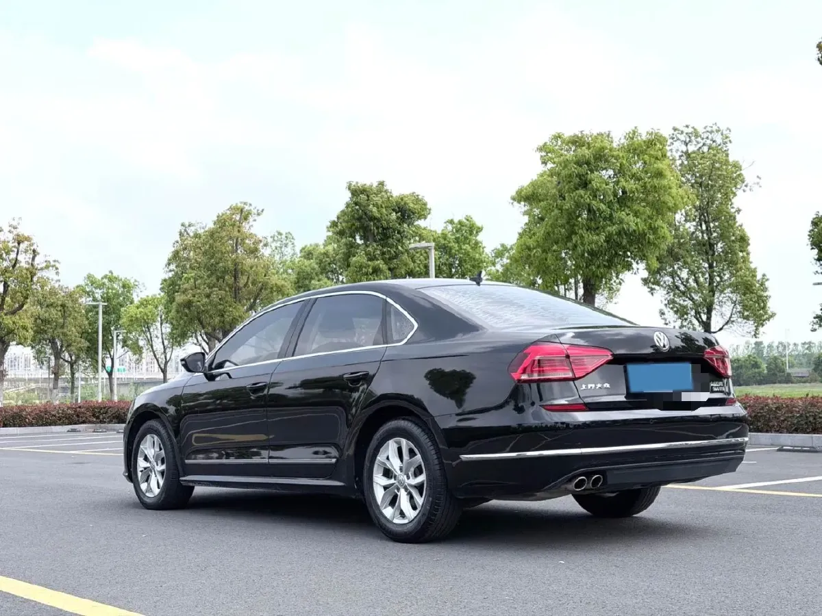 2017 Volkswagen Passat 1.8T 180HP L4 7DCT,autocango,china used car exporter,china ev exporter,chinese used car exporter,chinese used ev exporter