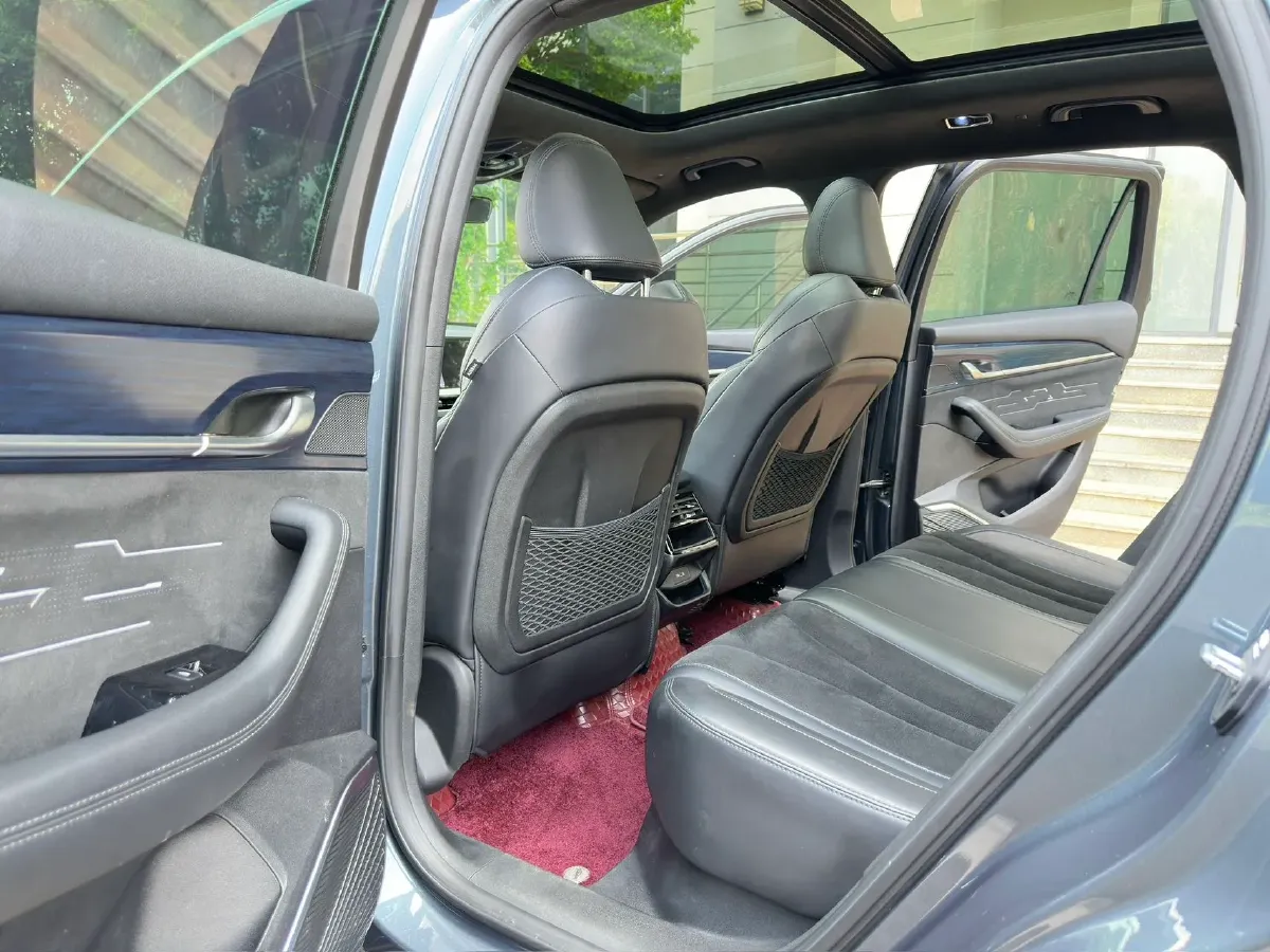 2022 Citroen C5 X 1.6T 175HP L4 8AT,autocango,china used car exporter,china ev exporter,chinese used car exporter,chinese used ev exporter