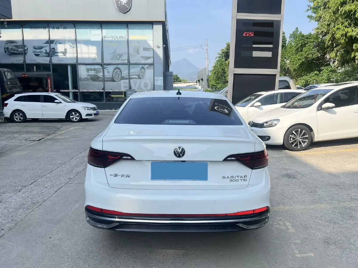 2024 Volkswagen Sagitar 1.5T 160HP L4 7DCT,autocango,china used car exporter,china ev exporter,chinese used car exporter,chinese used ev exporter