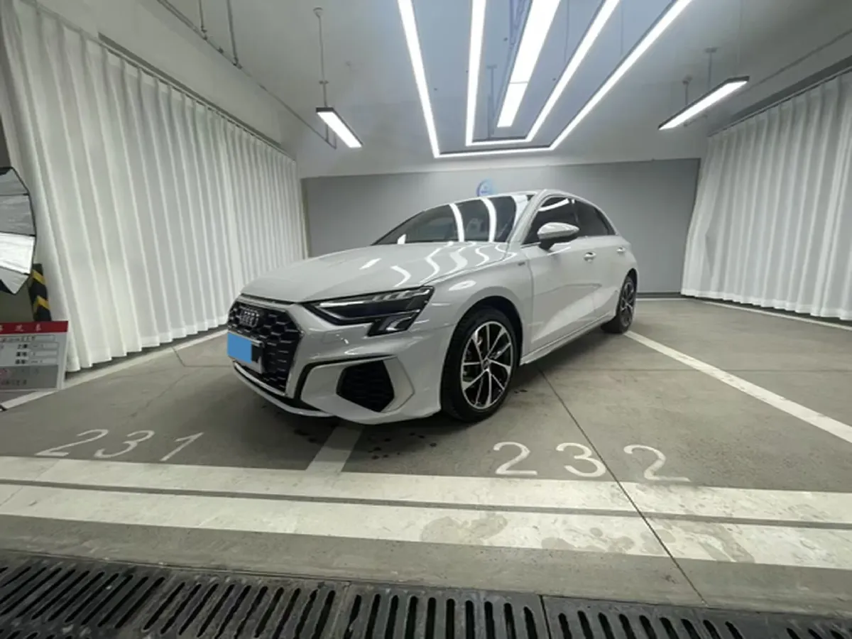 2022 Audi A3 1.4T 150HP L4 7DCT,autocango,china used car exporter,china ev exporter,chinese used car exporter,chinese used ev exporter