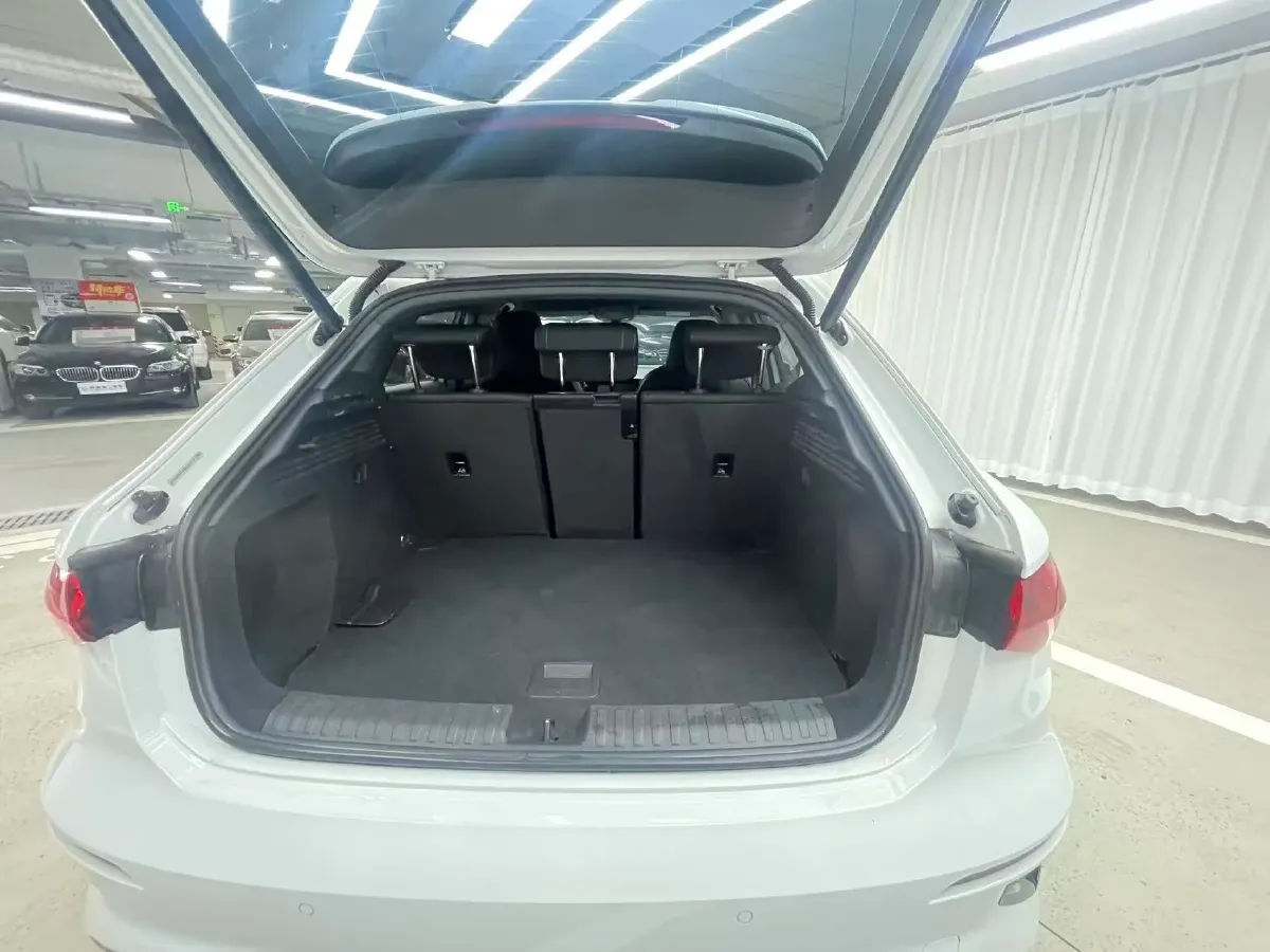 2022 Audi A3 1.4T 150HP L4 7DCT,autocango,china used car exporter,china ev exporter,chinese used car exporter,chinese used ev exporter