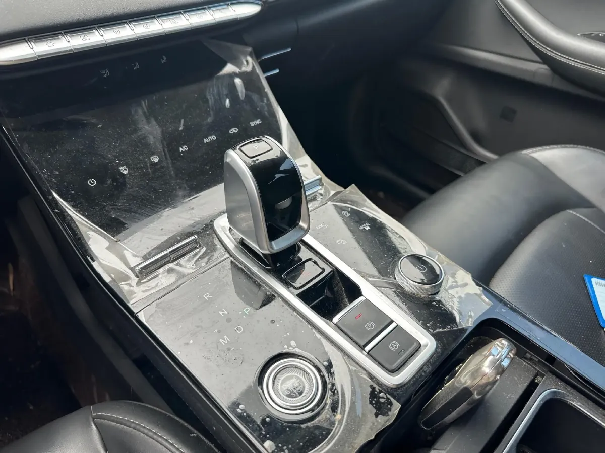 2021 Chery Tiggo 8 Plus 1.6T 197HP L4 7DCT,autocango,china used car exporter,china ev exporter,chinese used car exporter,chinese used ev exporter