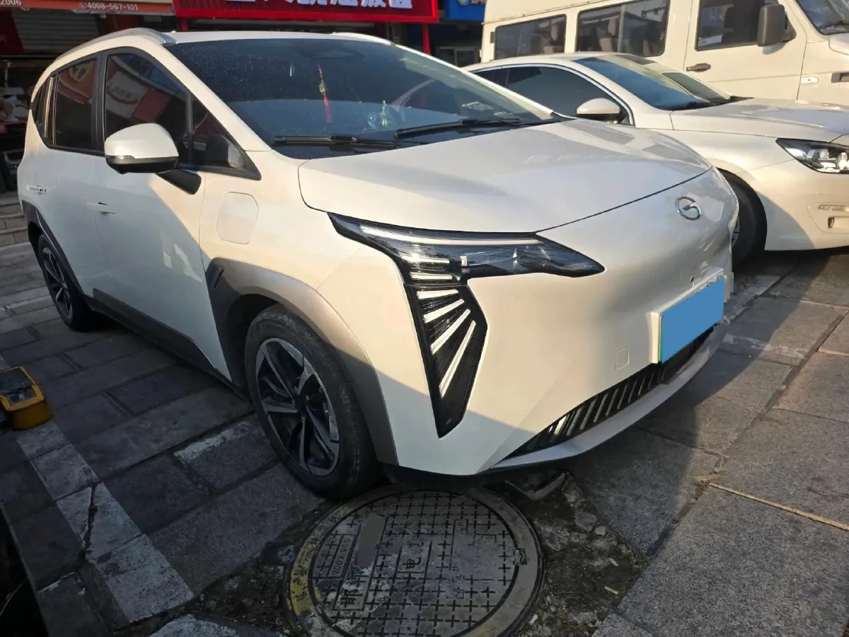 2024 Leapmotor C11 1.5L 95HP L4 REEV 43.74KWH,autocango,china used car exporter,china ev exporter,chinese used car exporter,chinese used ev exporter