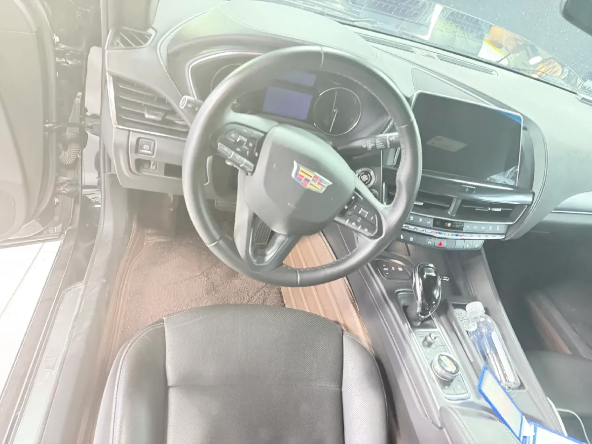 2022 Cadillac CT5 2.0T 237HP L4 10AT,autocango,china used car exporter,china ev exporter,chinese used car exporter,chinese used ev exporter