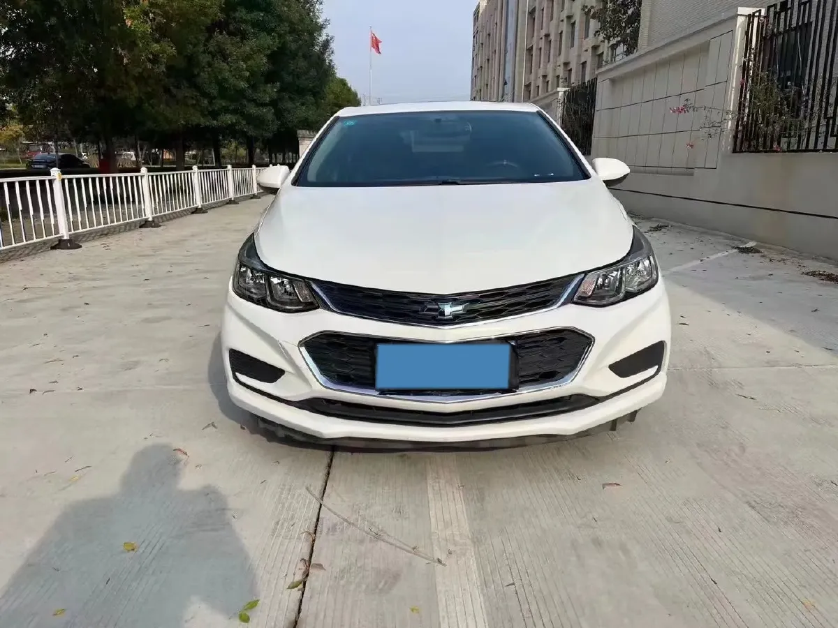 2018 Chevrolet Cruze 1.5L 114HP L4 6AT,autocango,china used car exporter,china ev exporter,chinese used car exporter,chinese used ev exporter