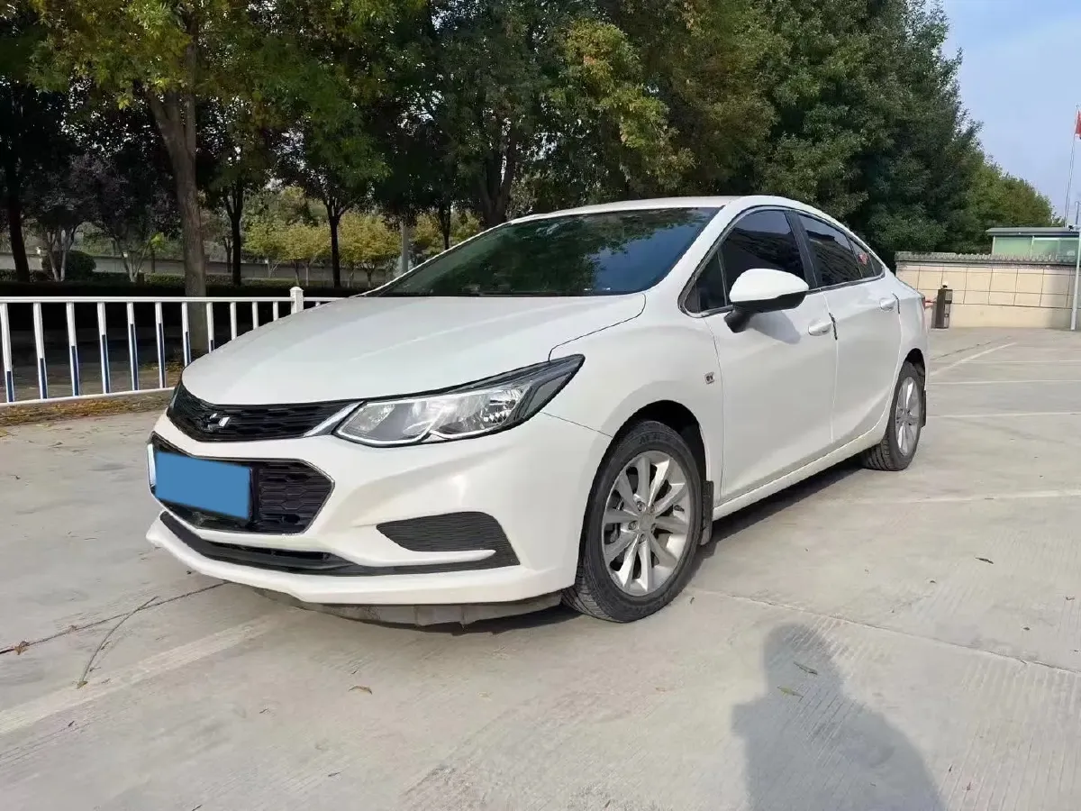 2018 Chevrolet Cruze 1.5L 114HP L4 6AT,autocango,china used car exporter,china ev exporter,chinese used car exporter,chinese used ev exporter