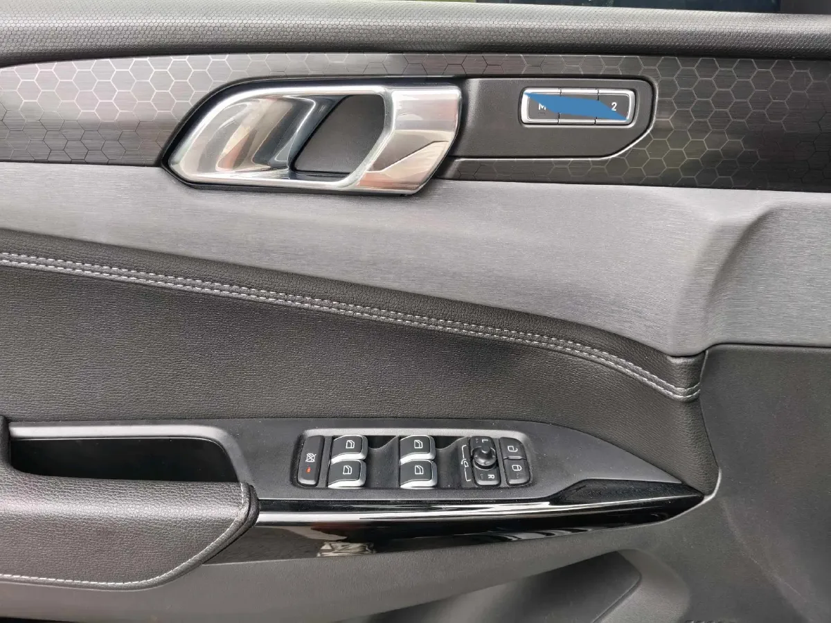 2021 LYNK&CO 03 2.0T 190HP L4 6AT,autocango,china used car exporter,china ev exporter,chinese used car exporter,chinese used ev exporter