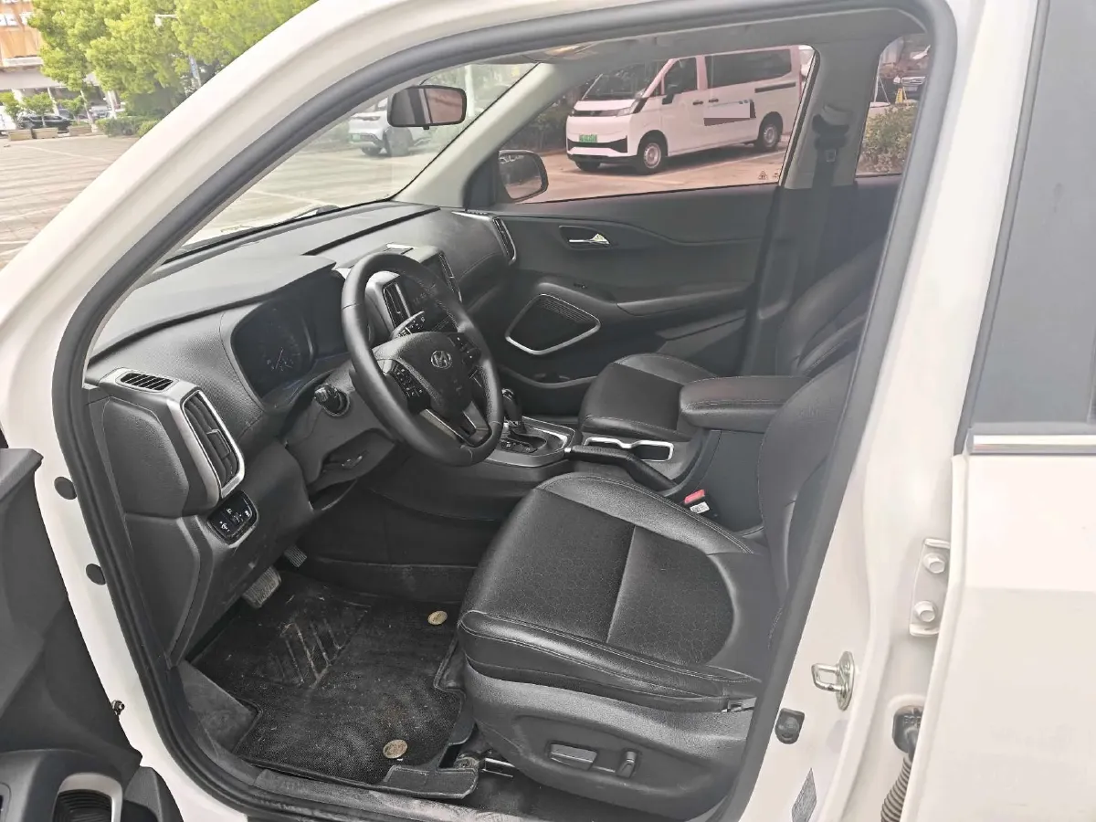 2018 Hyundai ix35 2.0L 160HP L4 6AT,autocango,china used car exporter,china ev exporter,chinese used car exporter,chinese used ev exporter