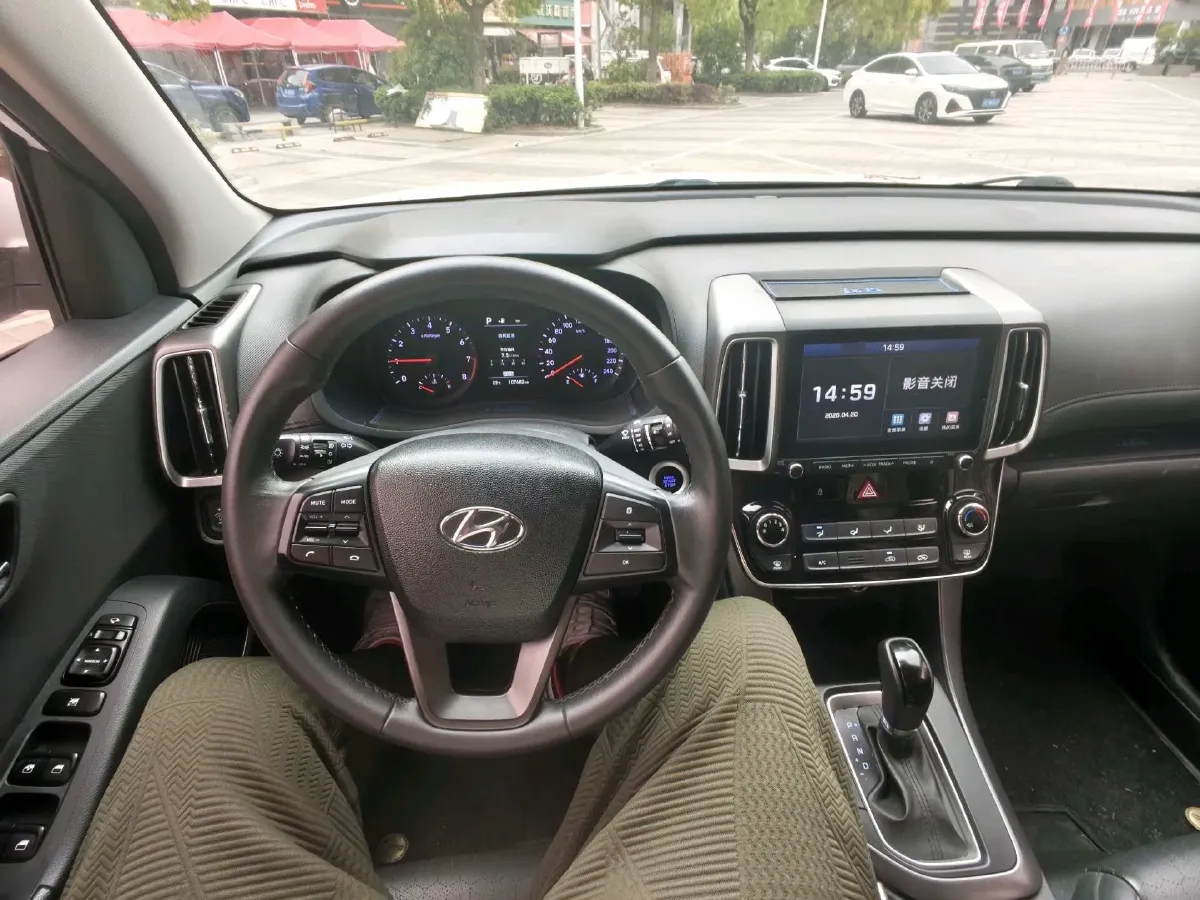 2018 Hyundai ix35 2.0L 160HP L4 6AT,autocango,china used car exporter,china ev exporter,chinese used car exporter,chinese used ev exporter