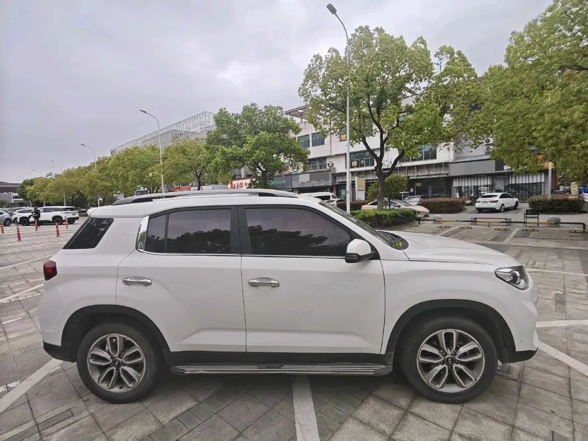 2018 Hyundai ix35 2.0L 160HP L4 6AT,autocango,china used car exporter,china ev exporter,chinese used car exporter,chinese used ev exporter