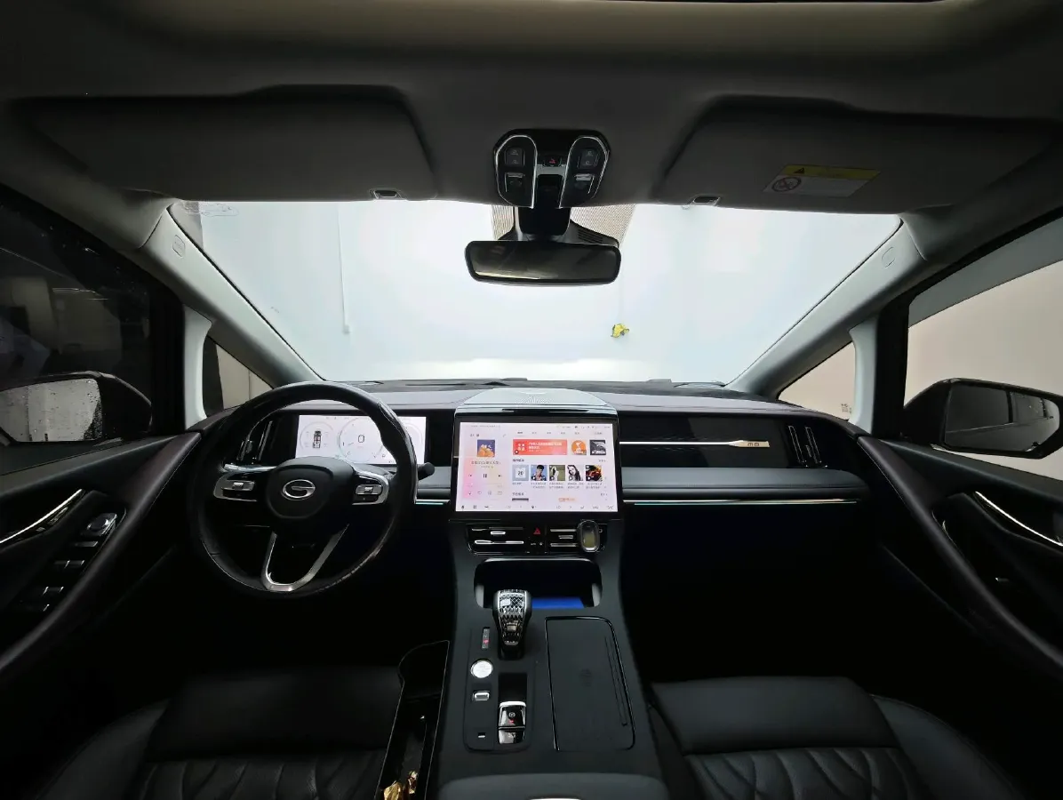 2024 GAC Trumpchi M8 2.0T 252HP L4 8AT,autocango,china used car exporter,china ev exporter,chinese used car exporter,chinese used ev exporter