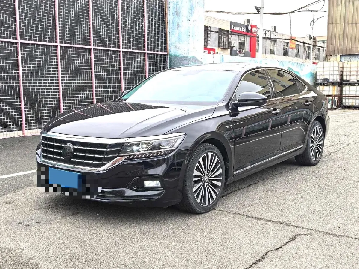 2019 Volvo V40 1.5T 152HP L4 6AT,autocango,china used car exporter,china ev exporter,chinese used car exporter,chinese used ev exporter