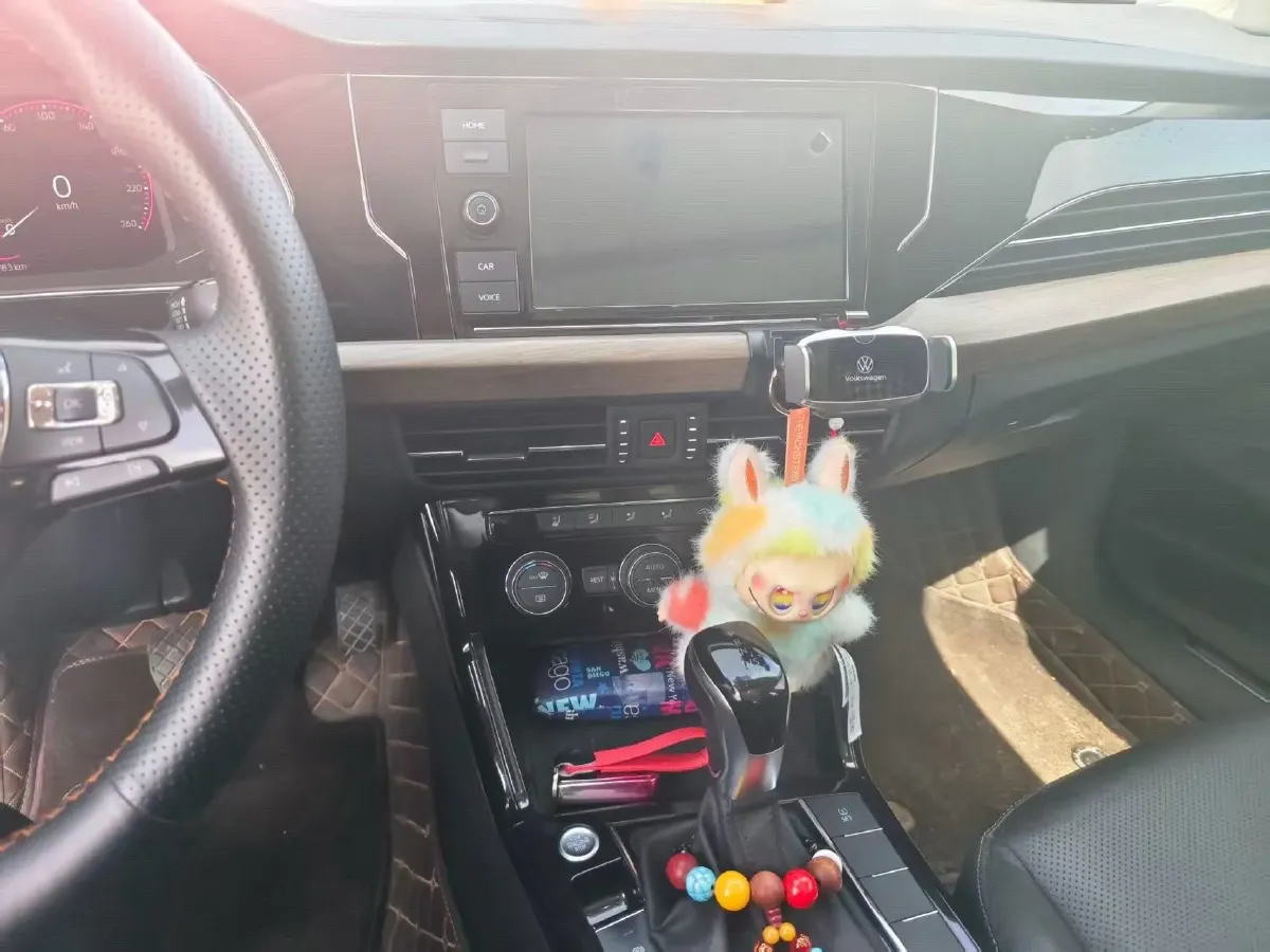 2019 Volvo V40 1.5T 152HP L4 6AT,autocango,china used car exporter,china ev exporter,chinese used car exporter,chinese used ev exporter