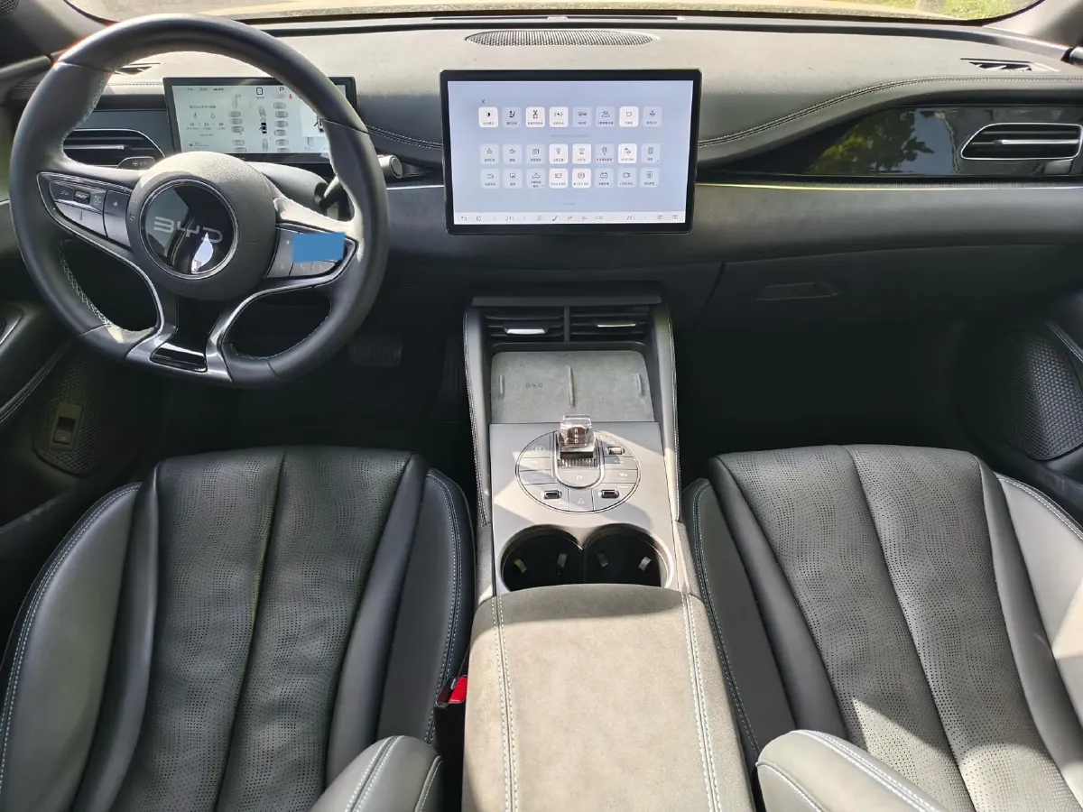 2025 BYD Seal 06 1.5L 101HP L4 E-CVT PHEV 15.87KWH,autocango,china used car exporter,china ev exporter,chinese used car exporter,chinese used ev exporter