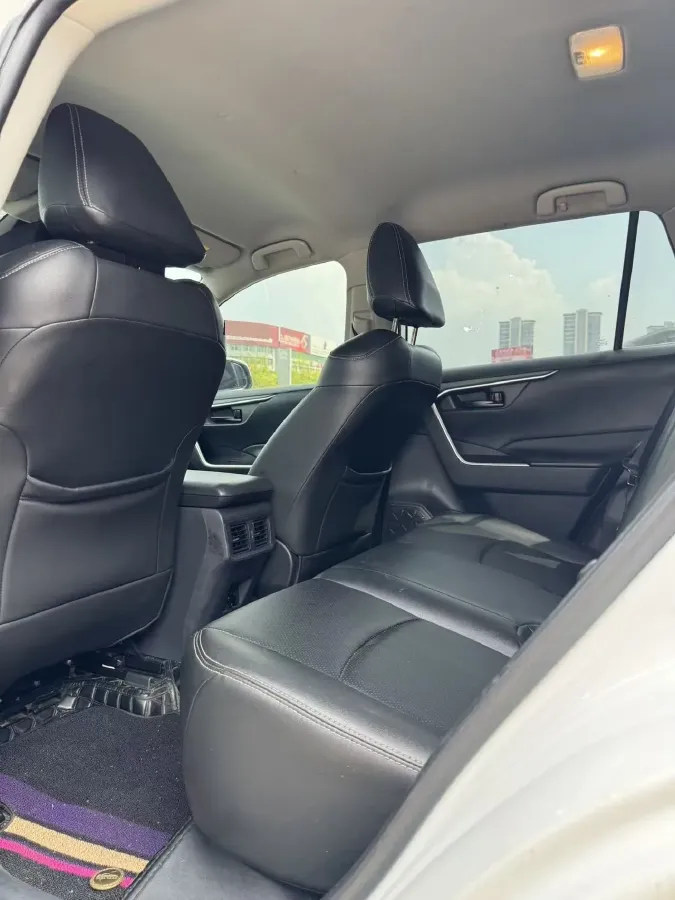 2021 Toyota RAV4 2.0L 171HP L4 CVT,autocango,china used car exporter,china ev exporter,chinese used car exporter,chinese used ev exporter