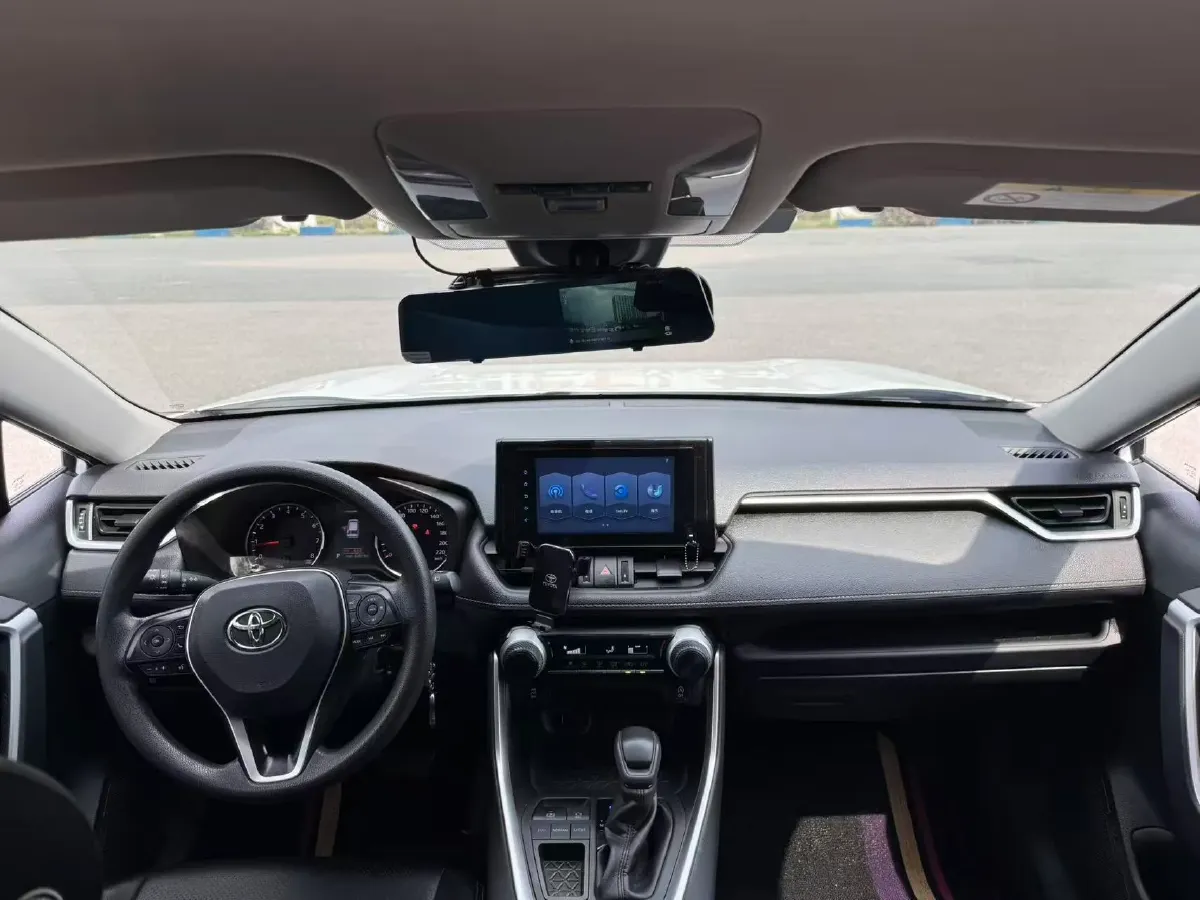 2021 Toyota RAV4 2.0L 171HP L4 CVT,autocango,china used car exporter,china ev exporter,chinese used car exporter,chinese used ev exporter