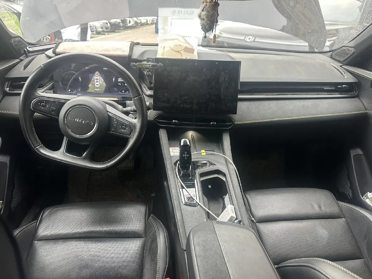 2023 LYNK&CO 03 2.0T 254HP L4 7DCT,autocango,china used car exporter,china ev exporter,chinese used car exporter,chinese used ev exporter