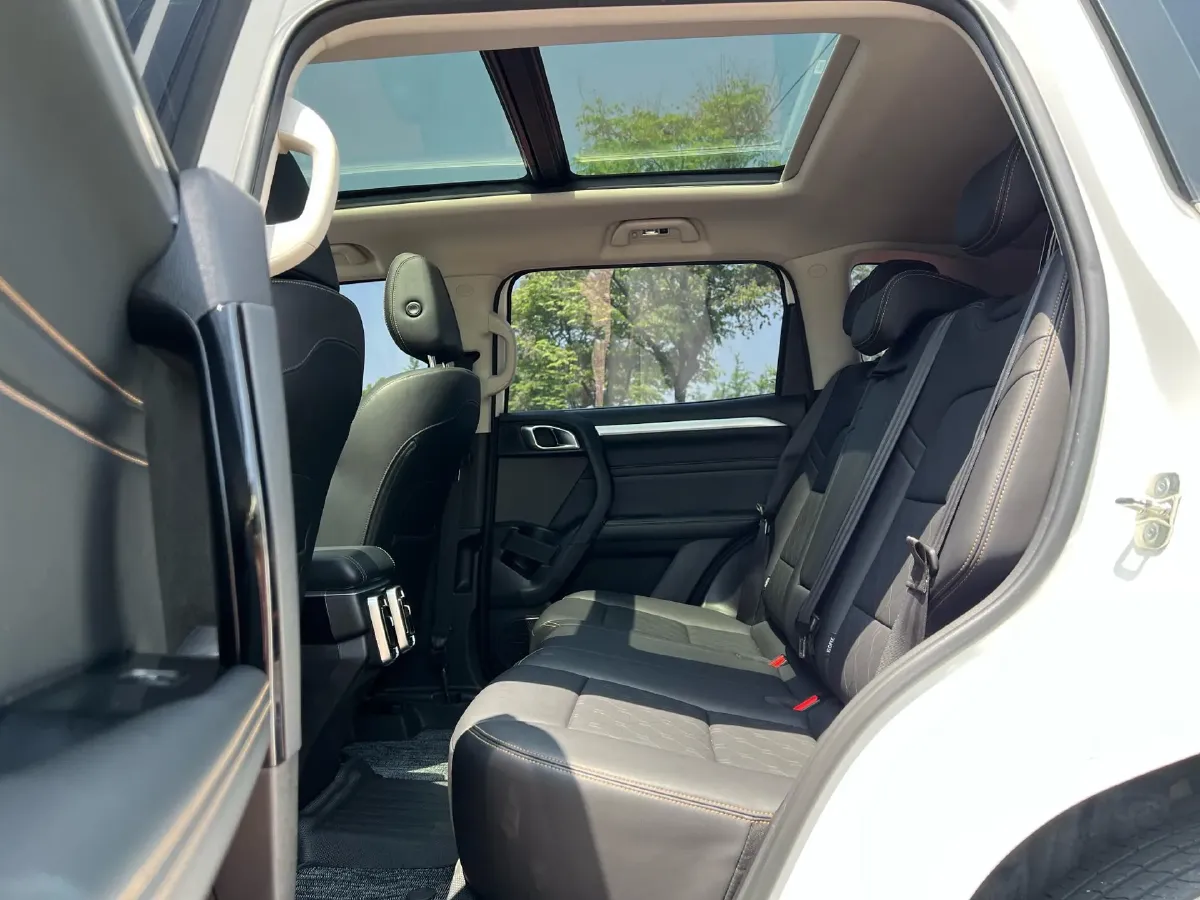 2021 Haval Dargo 1.5T 169HP L4 7DCT,autocango,china used car exporter,china ev exporter,chinese used car exporter,chinese used ev exporter