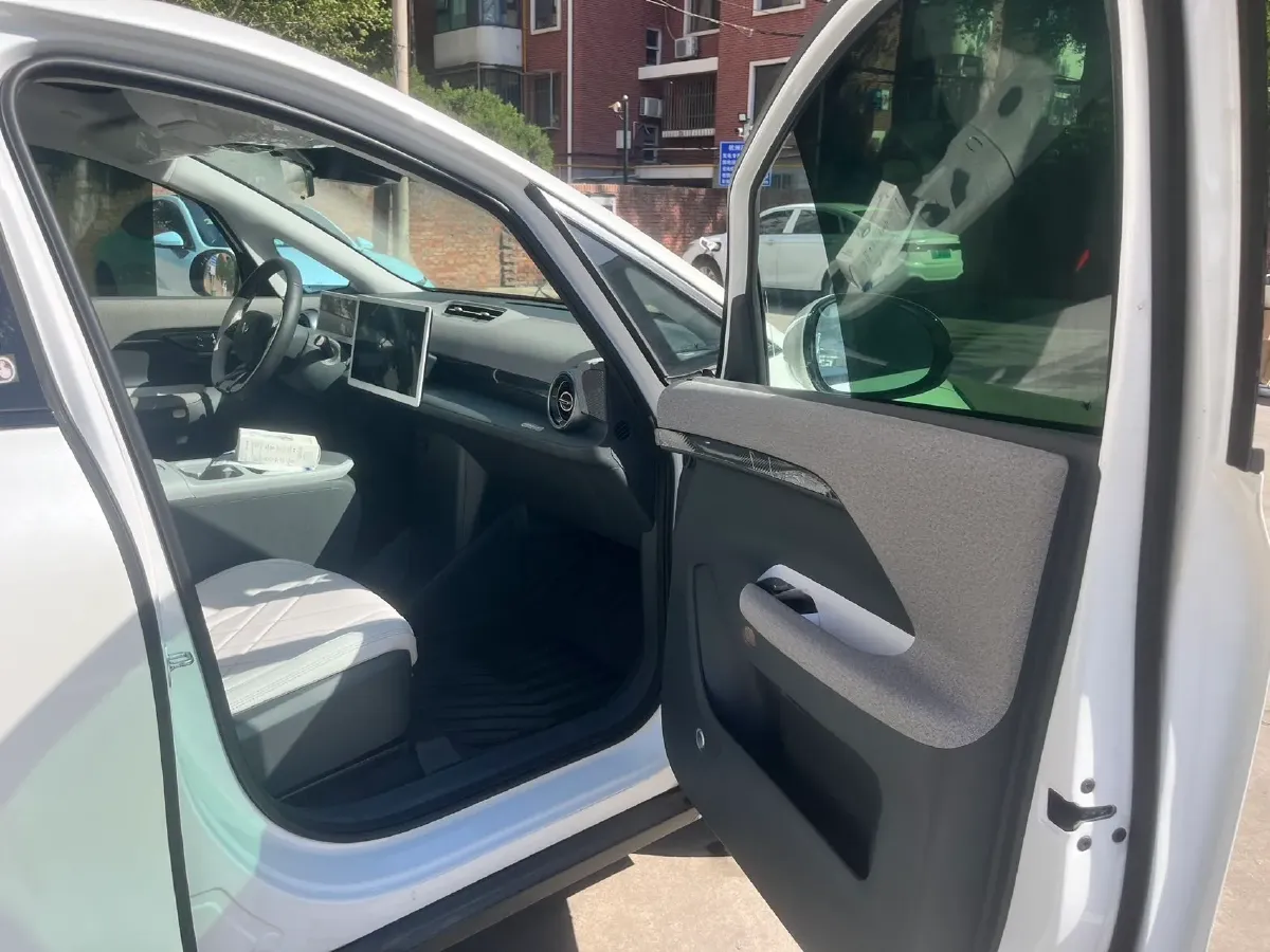 2024 ARCFOX KAOLA BEV 58.8KWH,autocango,china used car exporter,china ev exporter,chinese used car exporter,chinese used ev exporter