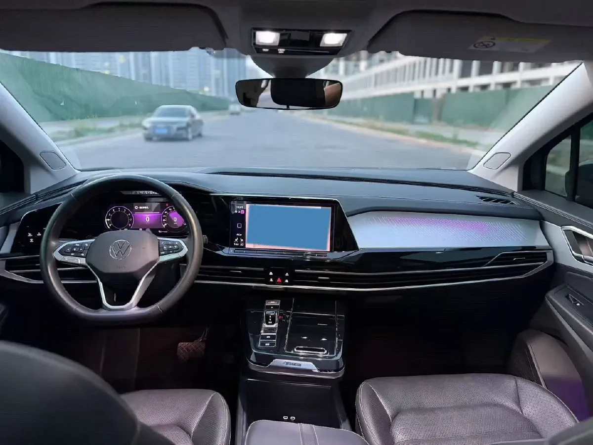 2021 Volkswagen Talagon 2.0T 220HP L4 7DCT,autocango,china used car exporter,china ev exporter,chinese used car exporter,chinese used ev exporter