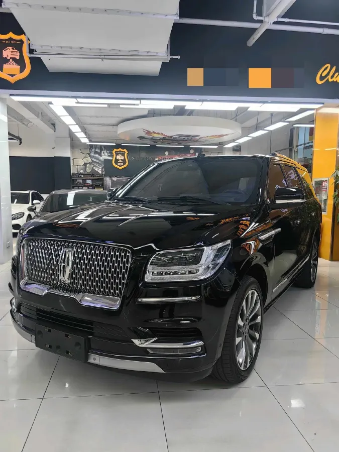 2018 Lincoln Navigator 3.5T 415HP V6 10AT,autocango,china used car exporter,china ev exporter,chinese used car exporter,chinese used ev exporter