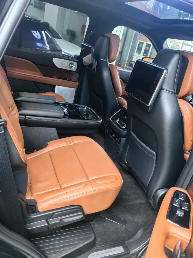 2018 Lincoln Navigator 3.5T 415HP V6 10AT,autocango,china used car exporter,china ev exporter,chinese used car exporter,chinese used ev exporter