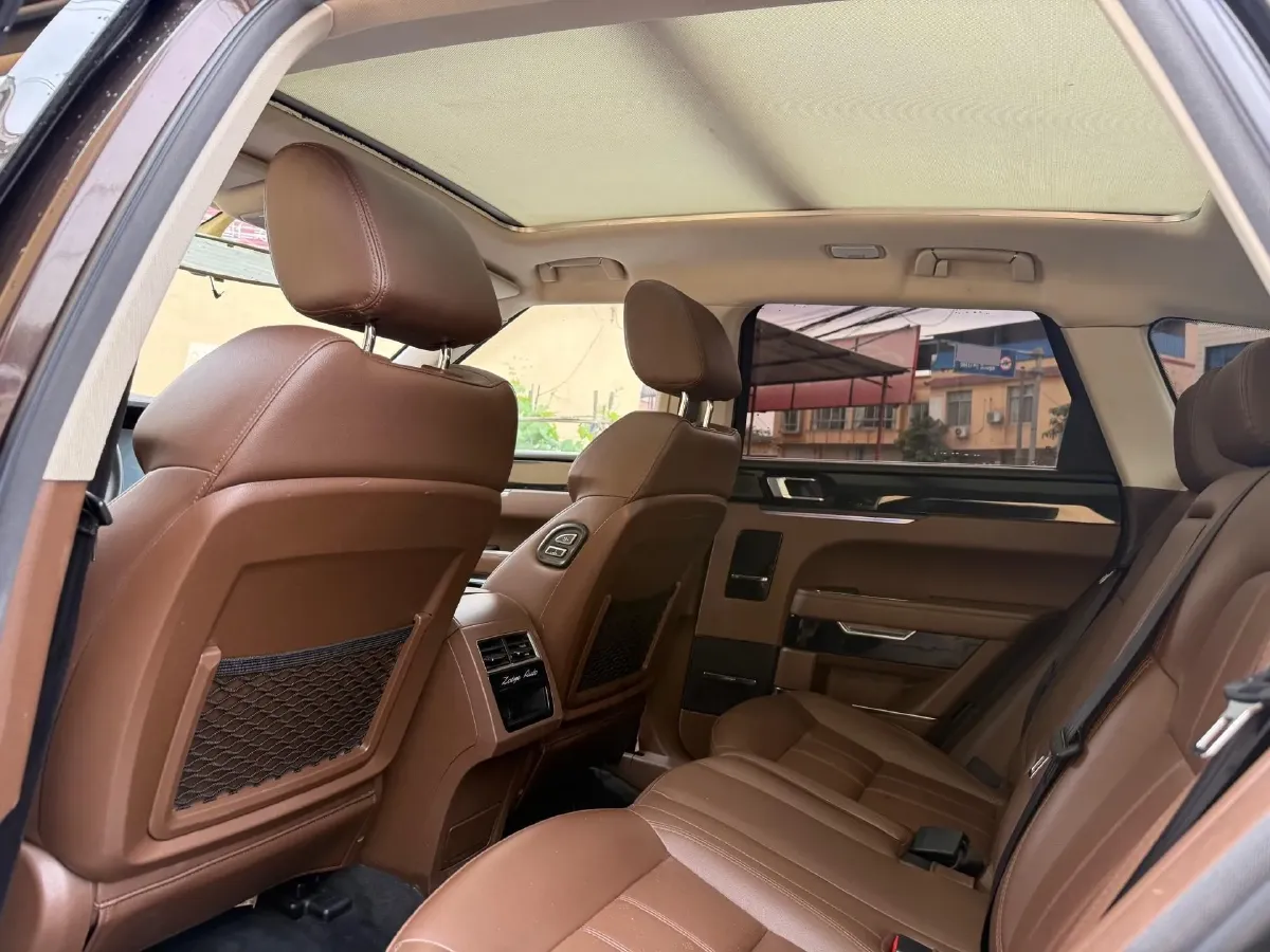 2017 Zotye T700 1.8T 177HP L4 6DCT,autocango,china used car exporter,china ev exporter,chinese used car exporter,chinese used ev exporter