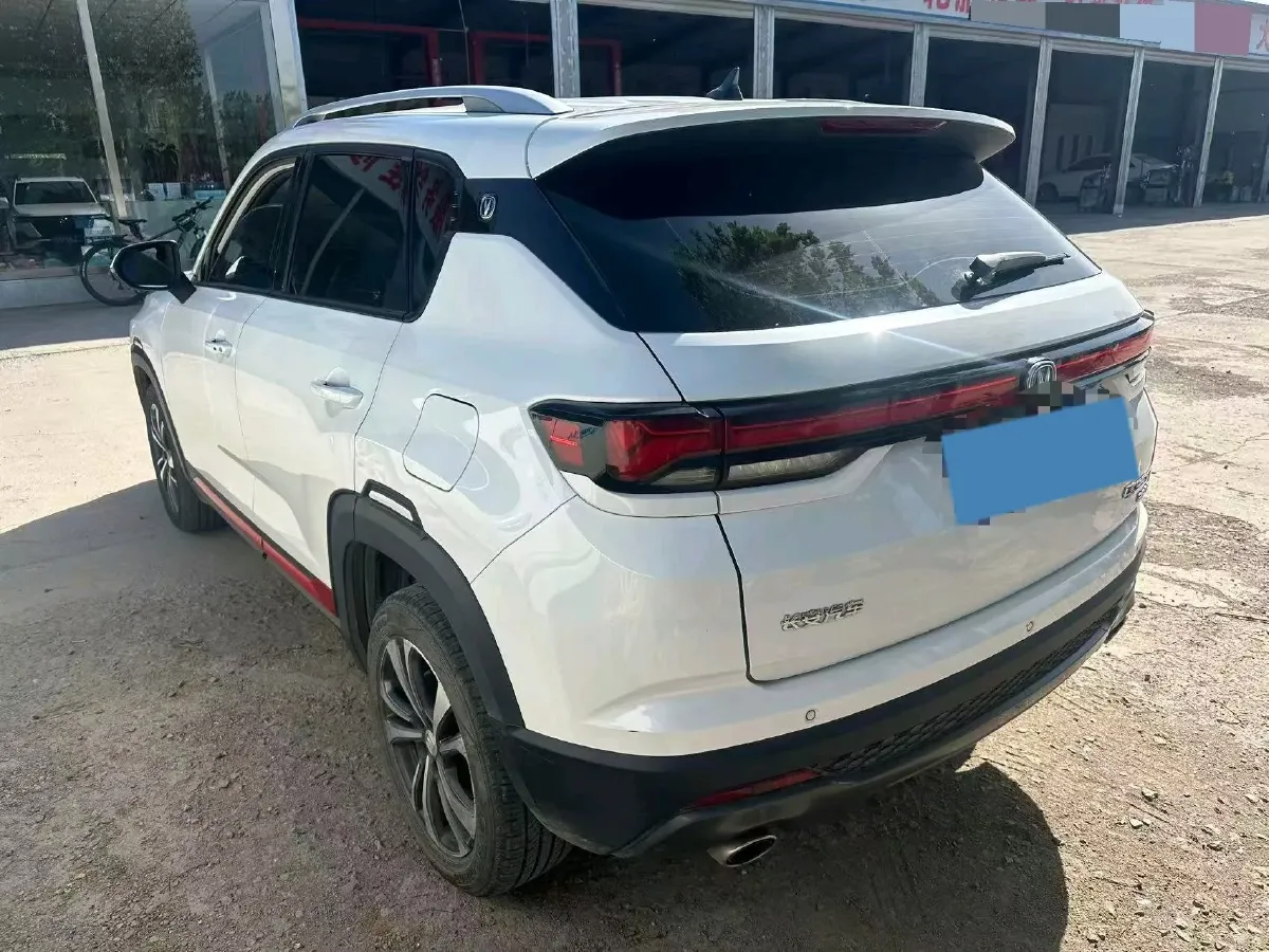2022 ChangAn CS35 Plus 1.4T 160HP L4 7DCT,autocango,china used car exporter,china ev exporter,chinese used car exporter,chinese used ev exporter