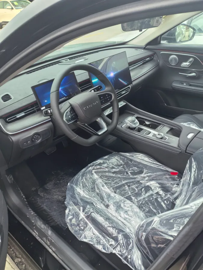 2025 Chery Arrizo 8 1.6T 197HP L4 7DCT,autocango,china used car exporter,china ev exporter,chinese used car exporter,chinese used ev exporter