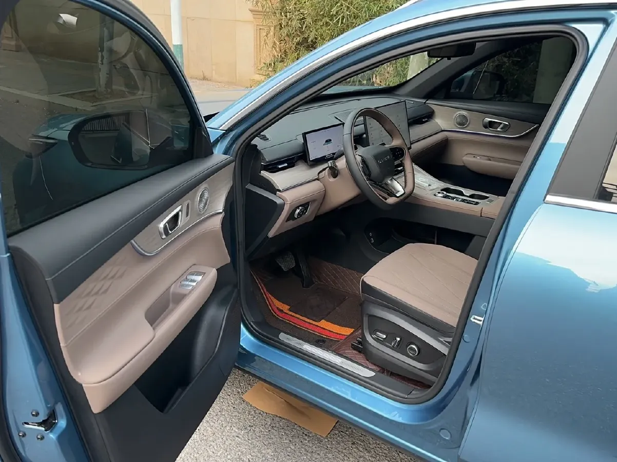 2025 Chery Tiggo8 PLUS C-DM 1.5T 156HP L4 1DHT PHEV,autocango,china used car exporter,china ev exporter,chinese used car exporter,chinese used ev exporter