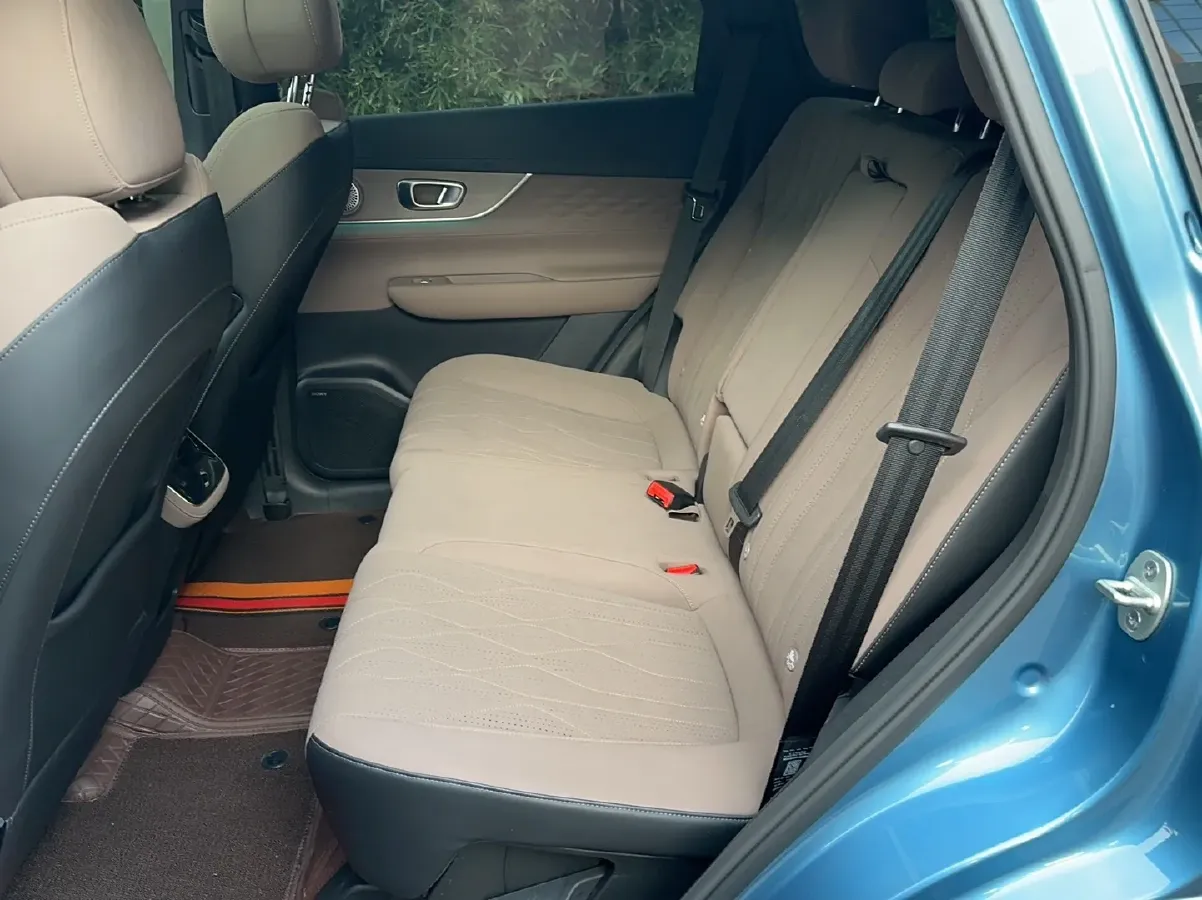 2025 Chery Tiggo8 PLUS C-DM 1.5T 156HP L4 1DHT PHEV,autocango,china used car exporter,china ev exporter,chinese used car exporter,chinese used ev exporter