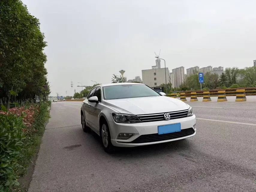 2017 Volkswagen Lamando 1.4T 131HP L4 7DCT,autocango,china used car exporter,china ev exporter,chinese used car exporter,chinese used ev exporter