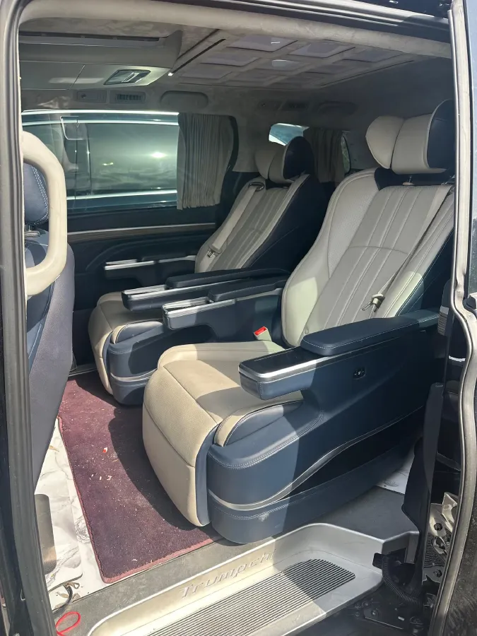 2023 GAC Trumpchi M8 2.0T 252HP L4 8AT,autocango,china used car exporter,china ev exporter,chinese used car exporter,chinese used ev exporter