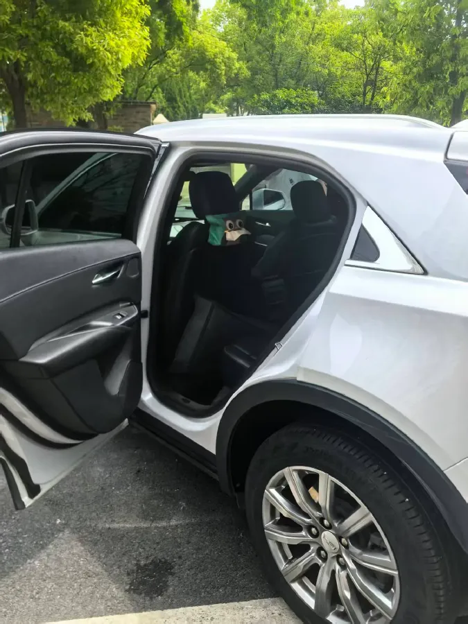 2020 Cadillac XT4 2.0T 237HP L4 9AT,autocango,china used car exporter,china ev exporter,chinese used car exporter,chinese used ev exporter