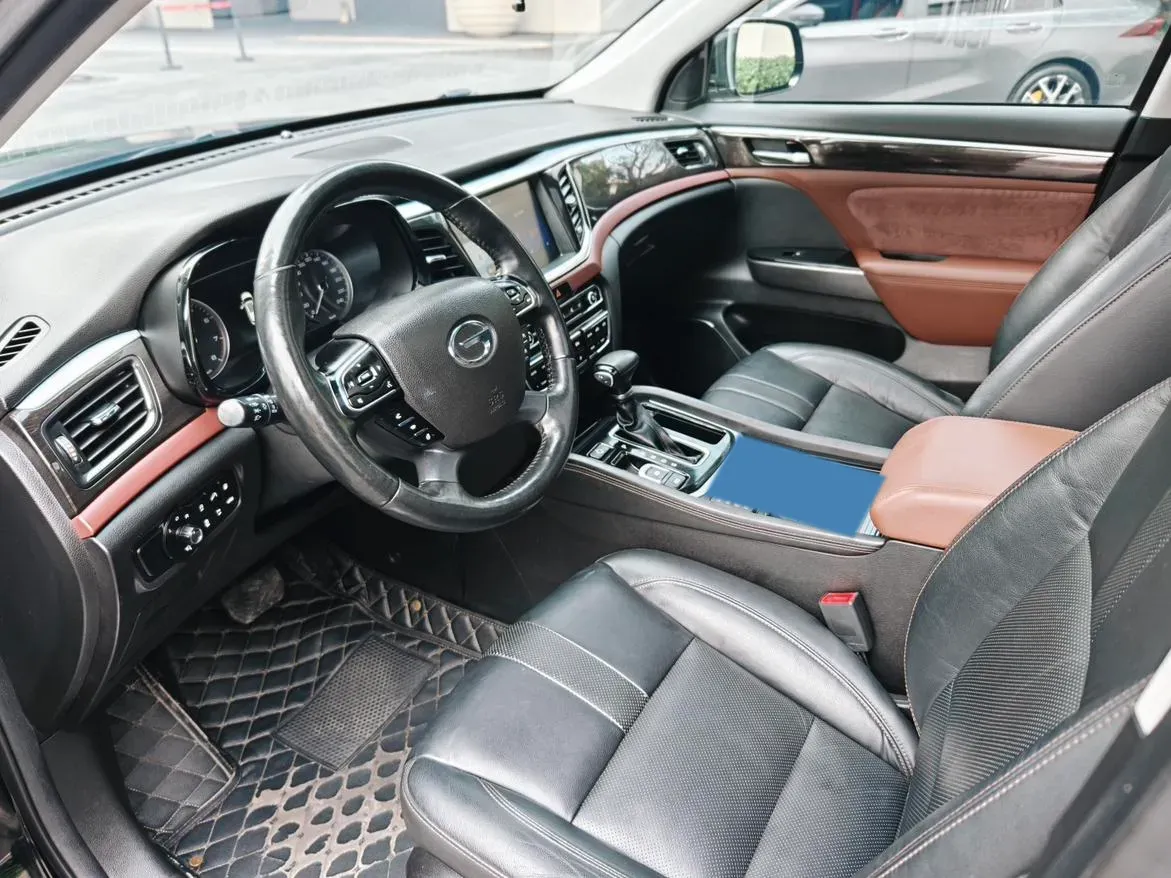 2017 GAC Trumpchi GS8 2.0T 201HP L4 6AT,autocango,china used car exporter,china ev exporter,chinese used car exporter,chinese used ev exporter