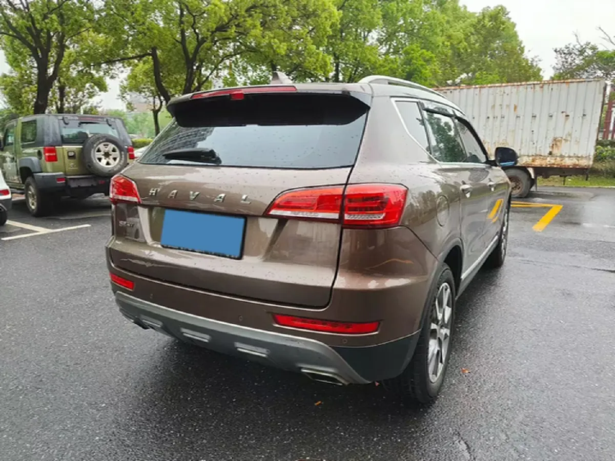 2017 Haval H7 2.0T 231HP L4 6DCT,autocango,china used car exporter,china ev exporter,chinese used car exporter,chinese used ev exporter