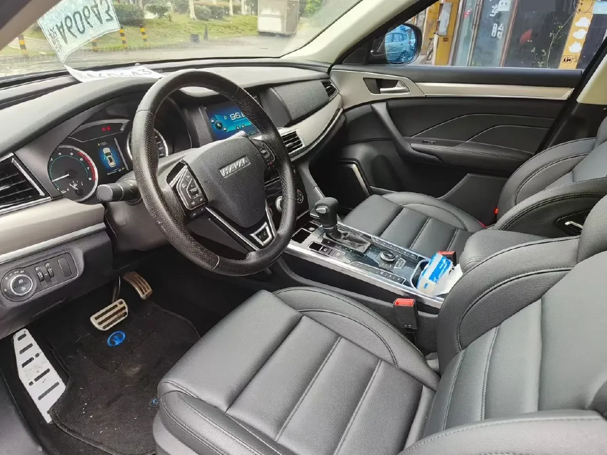 2017 Haval H7 2.0T 231HP L4 6DCT,autocango,china used car exporter,china ev exporter,chinese used car exporter,chinese used ev exporter