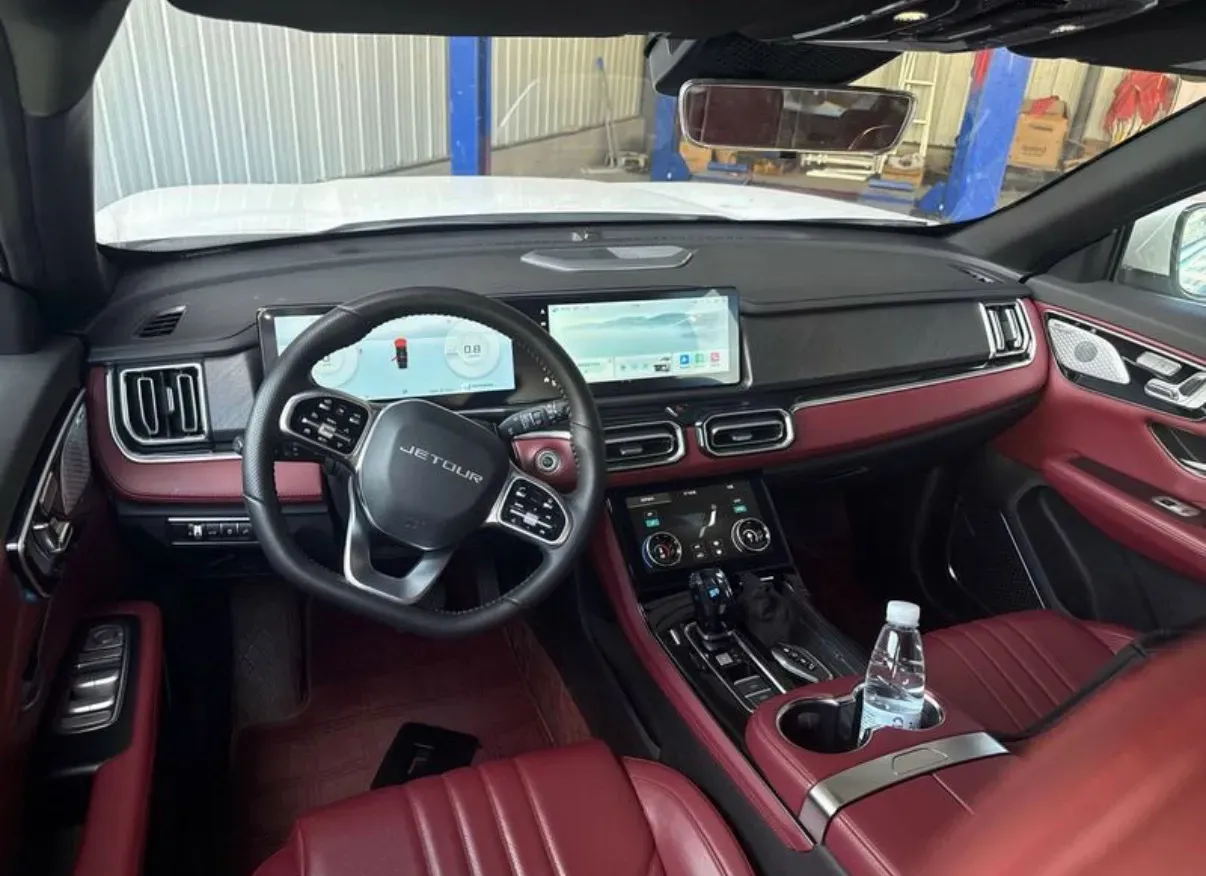 2025 Jetour X70 Plus 1.5T 184HP L4 7DCT,autocango,china used car exporter,china ev exporter,chinese used car exporter,chinese used ev exporter