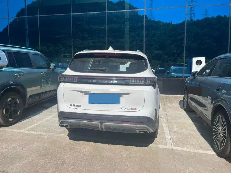 2025 Jetour X70 Plus 1.5T 184HP L4 7DCT,autocango,china used car exporter,china ev exporter,chinese used car exporter,chinese used ev exporter
